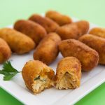 Rissóis de Bacalhau