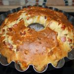 EMPADINHAS DE FRANGO, CHOURIÇO E AZEITONAS