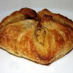 TARTE FOLHADA DE BACALHAU COM BACON