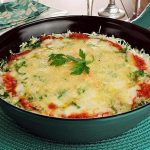 Pizza de frigideira com atum